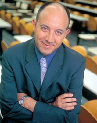 GONZALO BERNARDOS, ANALISTA I CONSULTOR ECONÒMIC I IMMOBILIARI